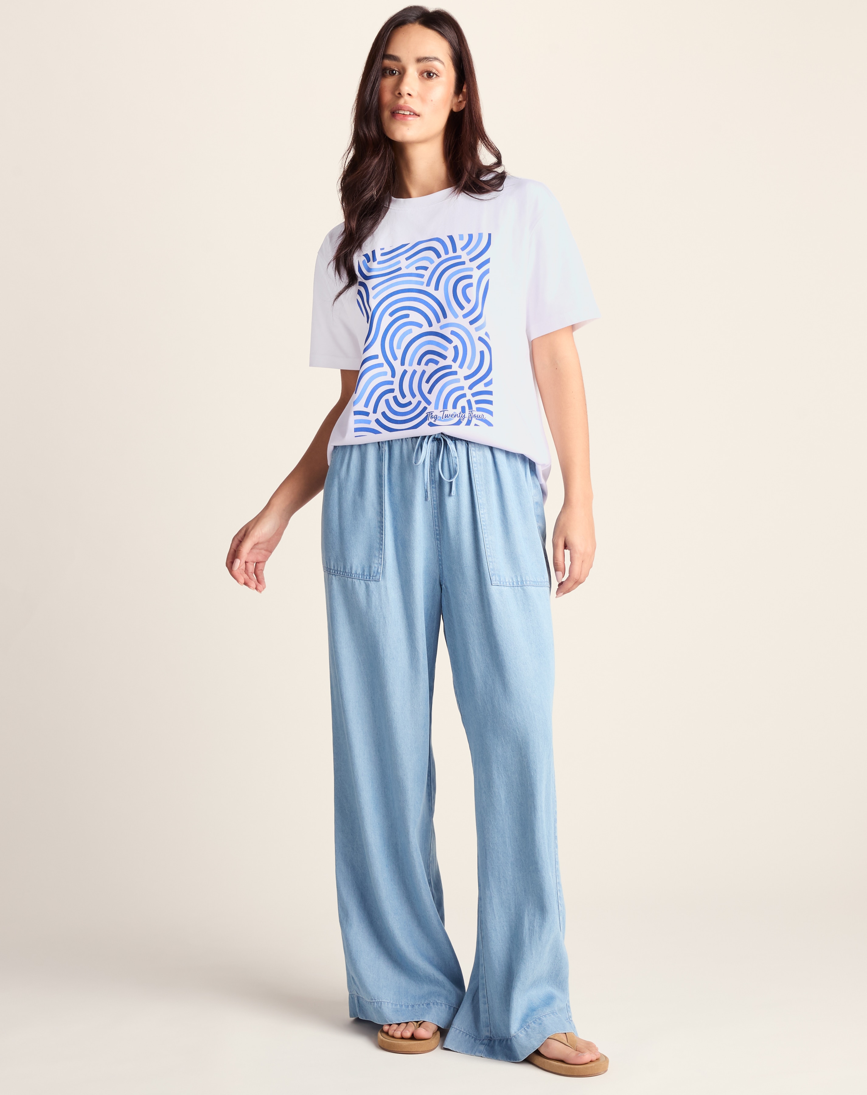 New In - Tog24 Wave Womens T-shirt