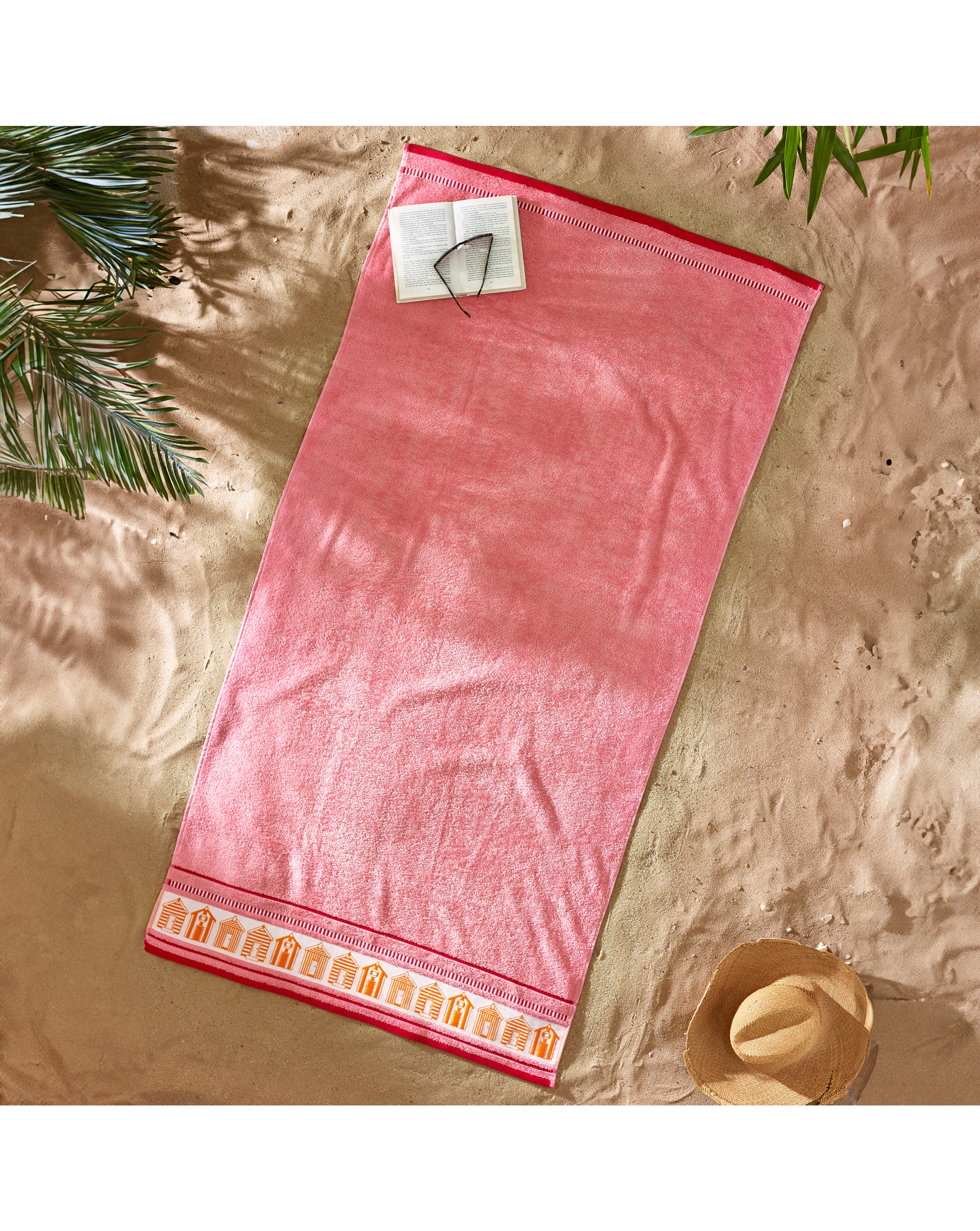 Catherine Lansfield Huts XL Beach Towel
