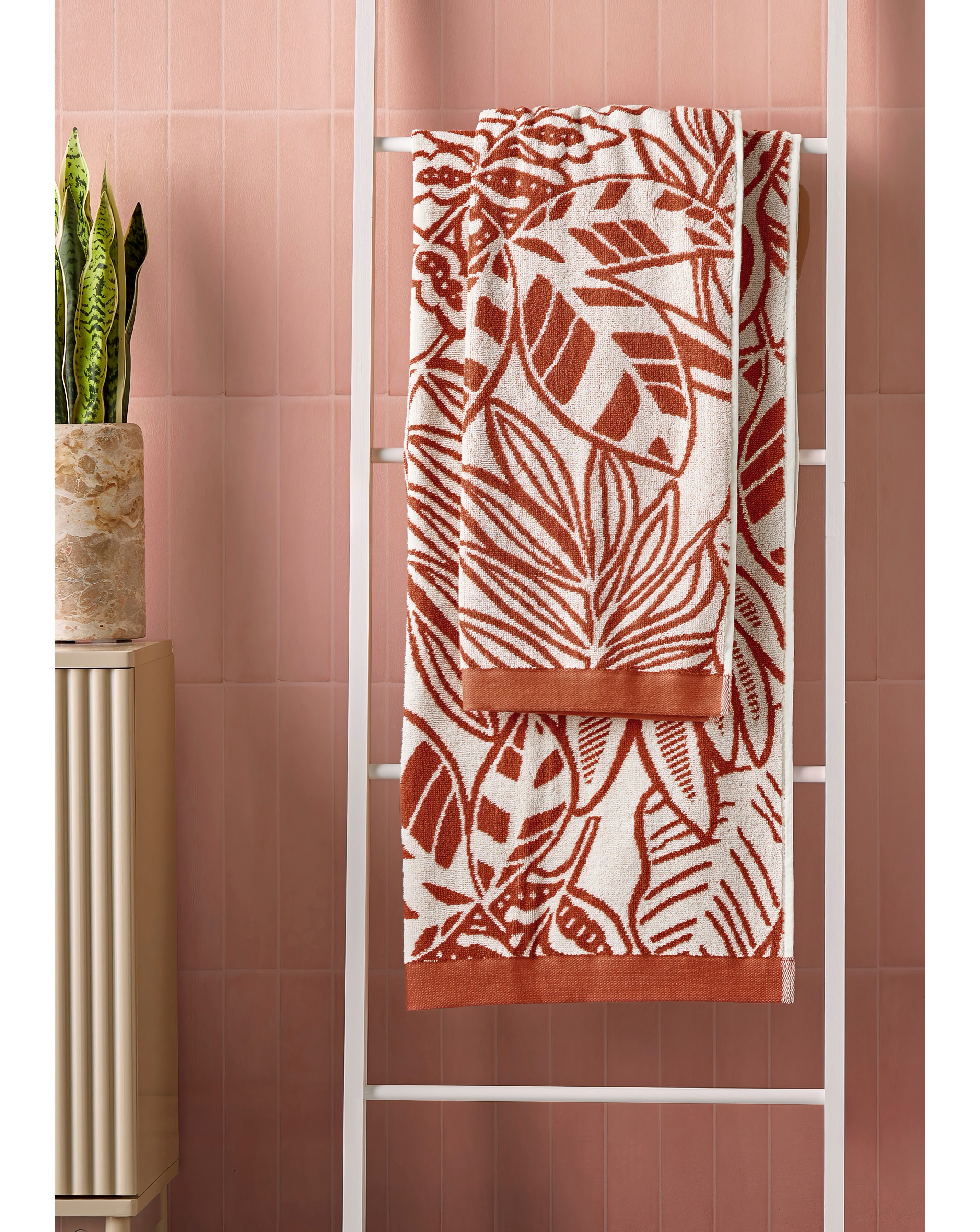 Cosmo Floral Cotton 4 Piece Towel Bale