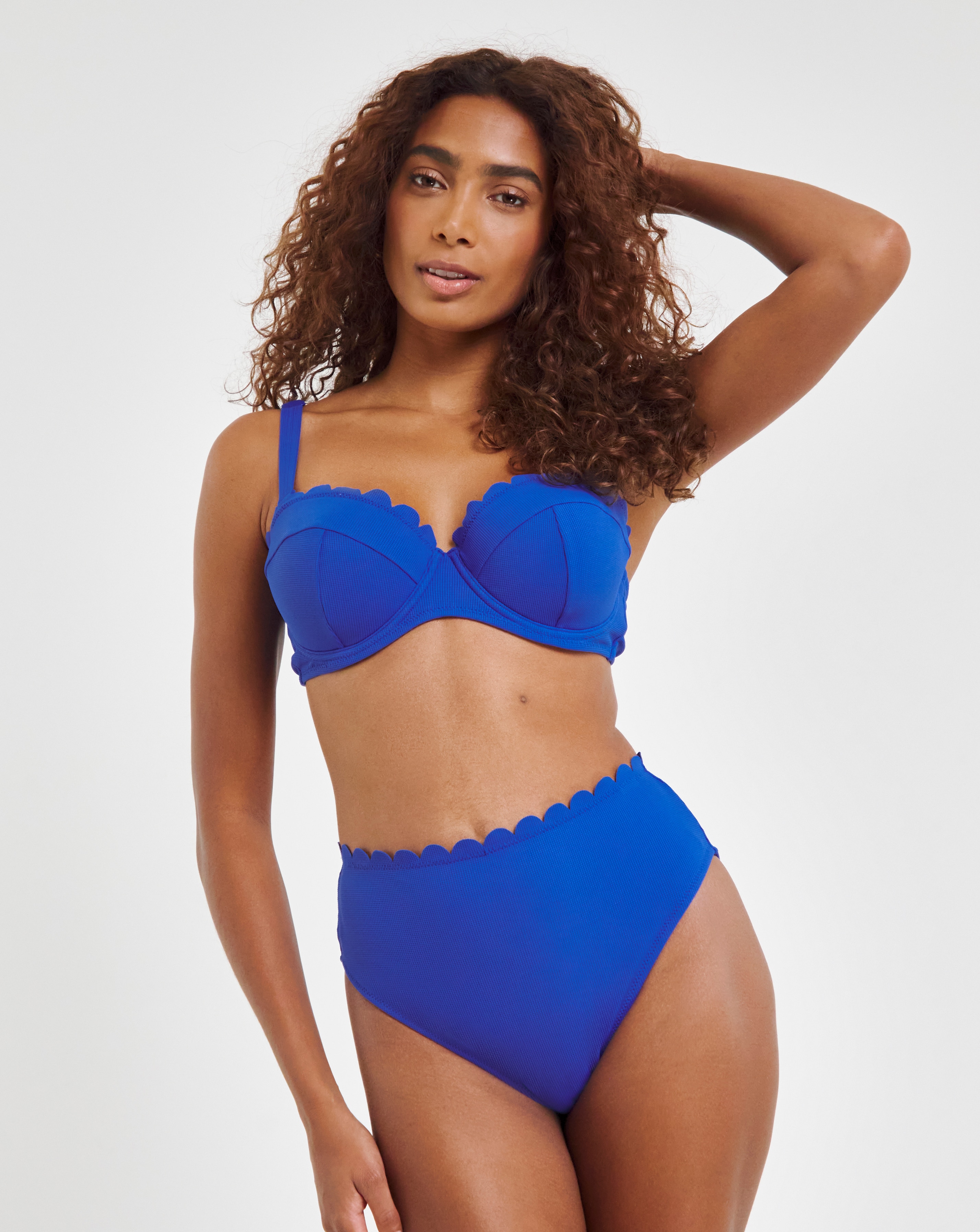 MAGISCULPT Contour Me Bikini Bottoms