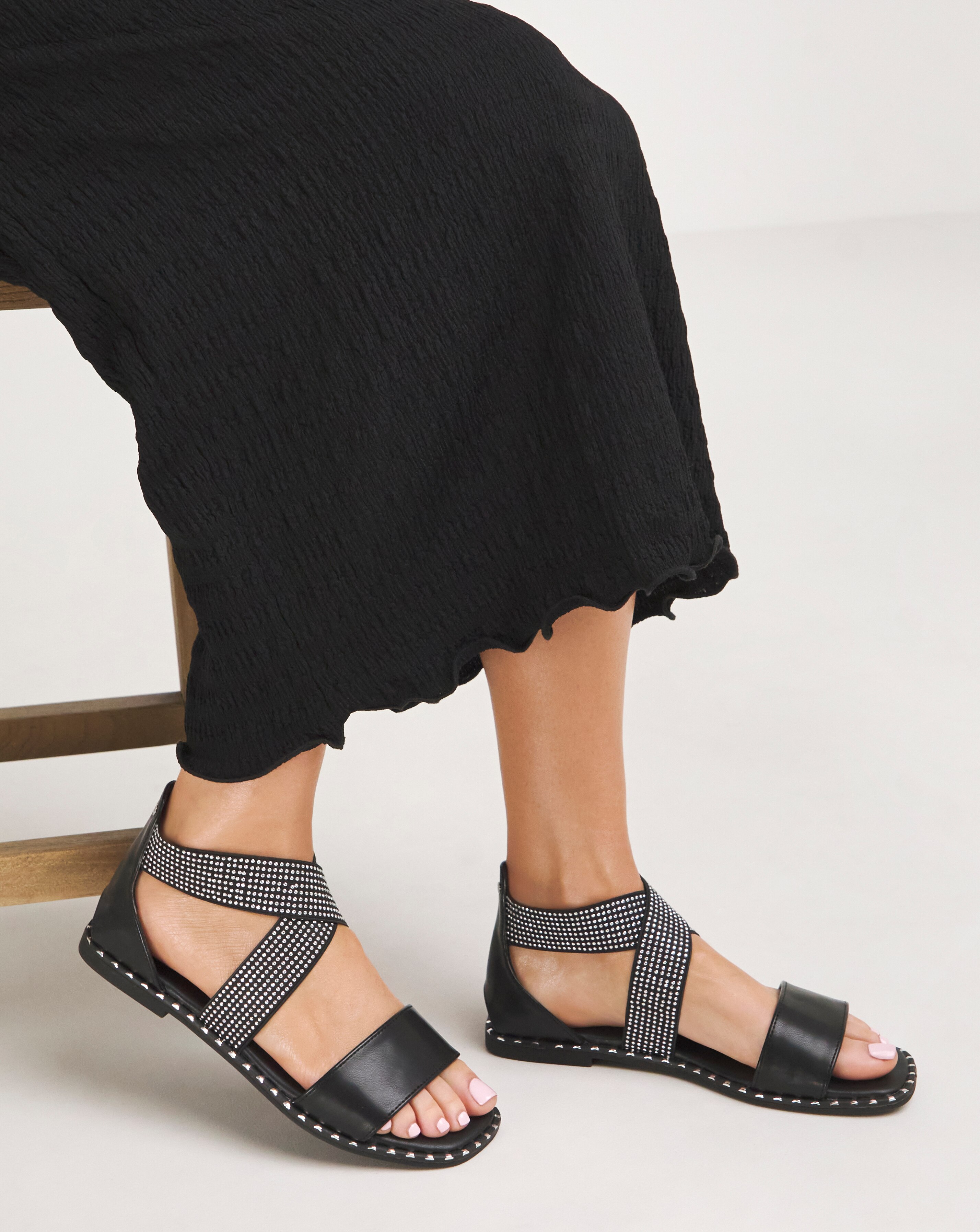 Simply Be Jade Stretch Cross Flat Sandals - Extra Wide Fit (EEE)