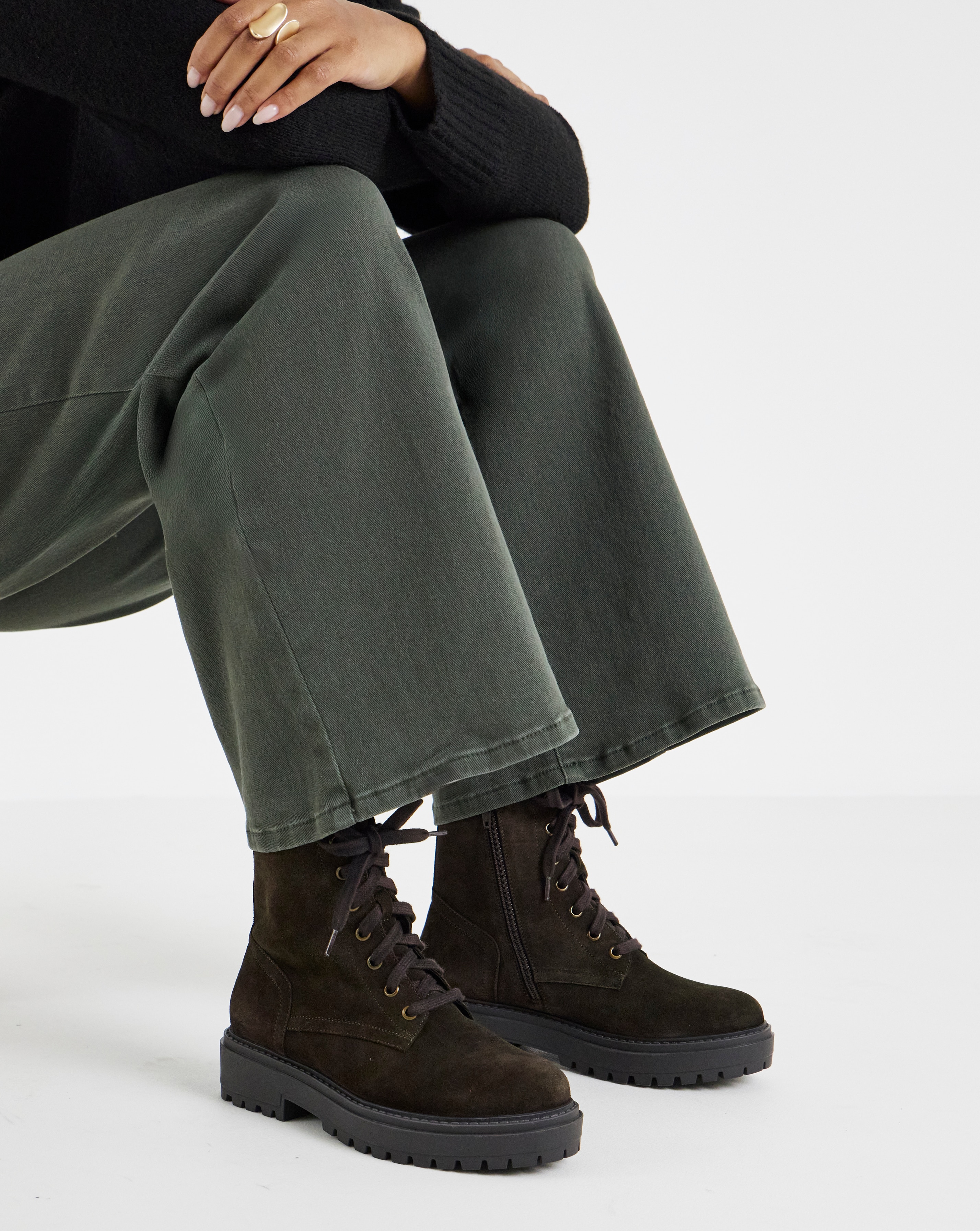 New In - Chunky Lace Up Boot Wide