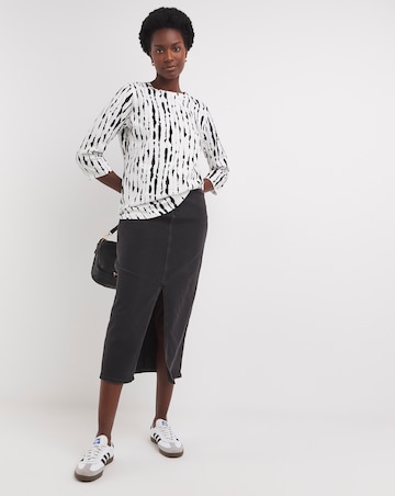 Tie Dye Stripe 3/4 Sleeve Curved Hem Longline Top