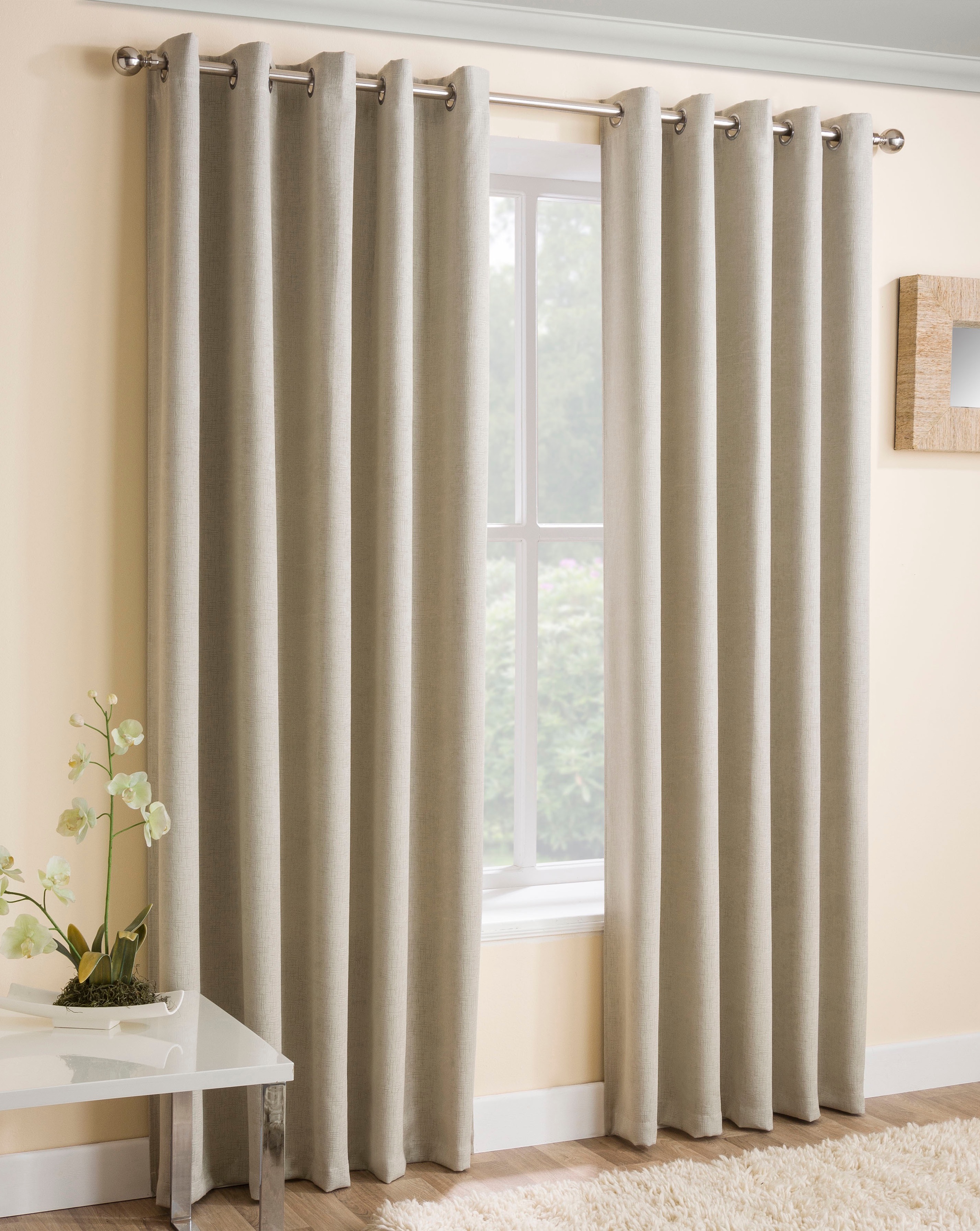 Vogue Light Filtering Eyelet Curtain