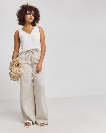 Simply Be White V Neck Vest