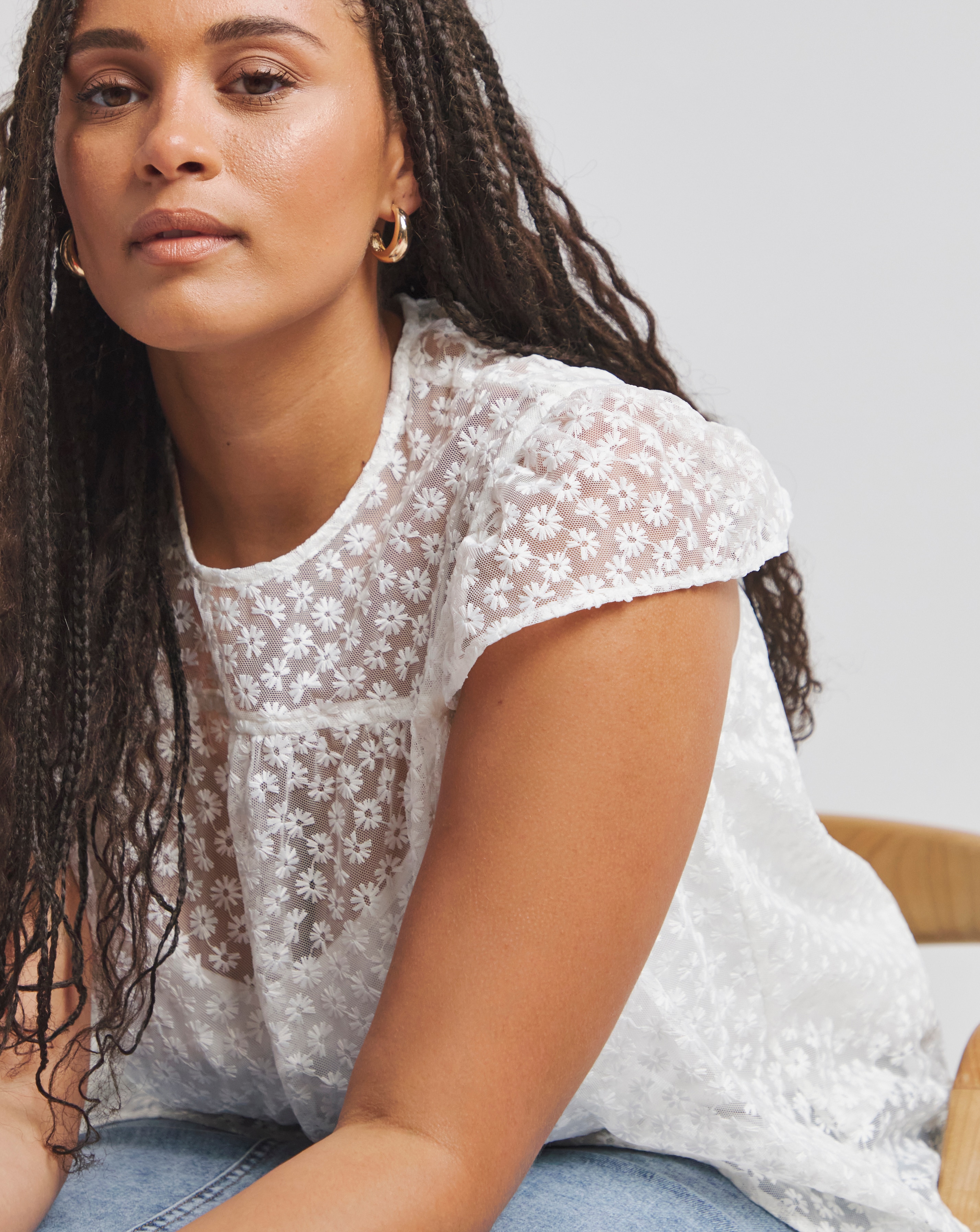 Ivory Frill Sleeve Daisy Lace Top