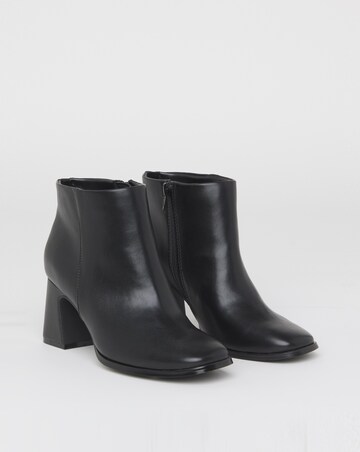 Kiana Zip Detail Shoe Boots - Wide Fit (E)