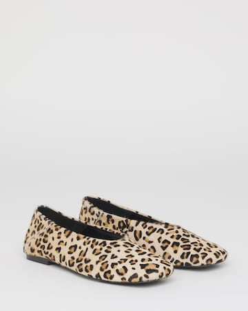 Primrose High Cut Leather Ballerina - Extra Wide Fit (EEE)