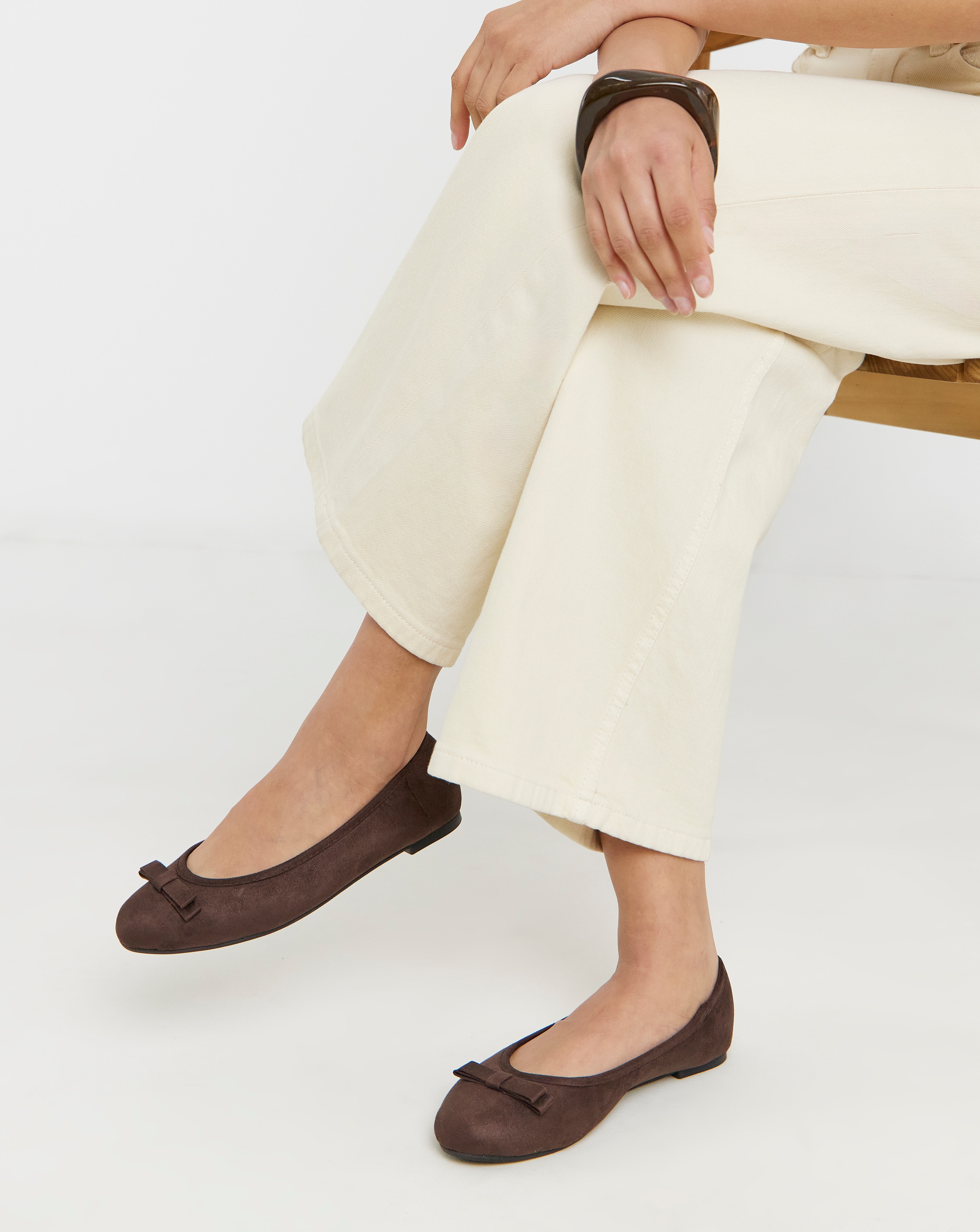 New In - Classic Ballerina Bow Shoe Wide