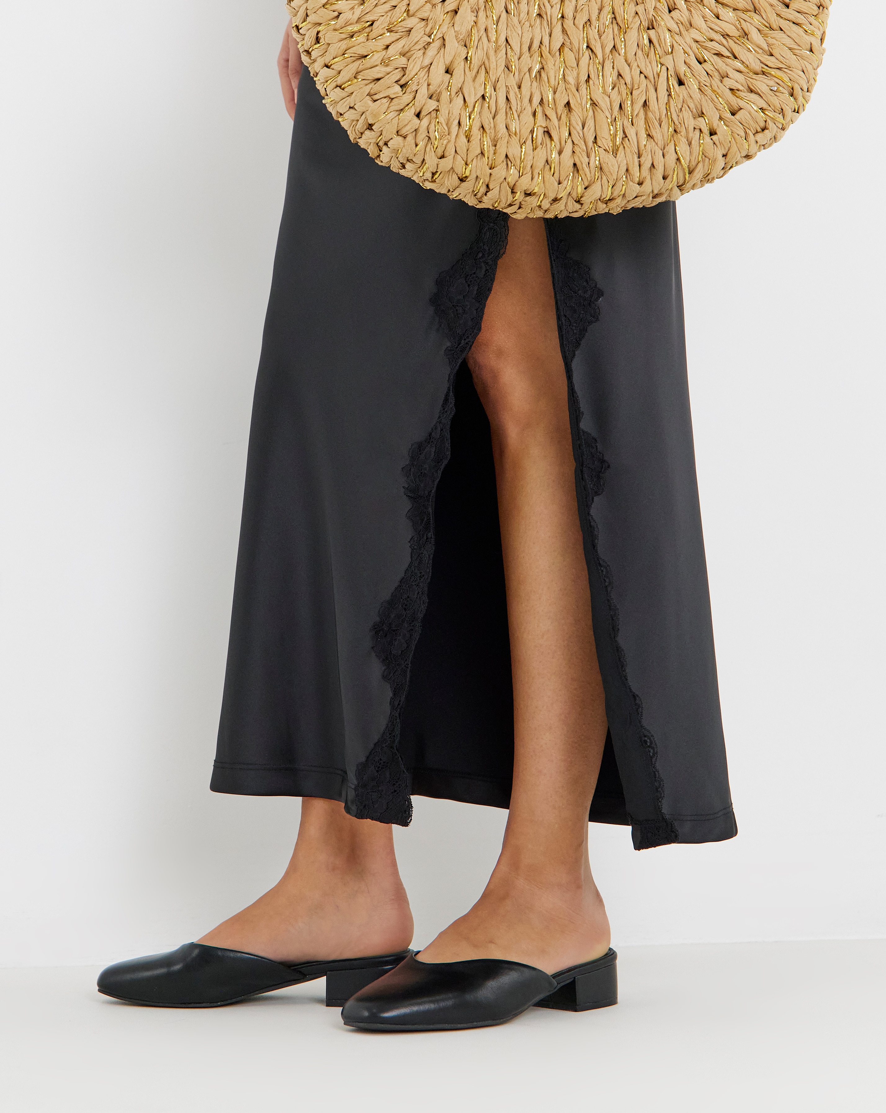 New In - Lisa Block Heel Mules Wide Fit