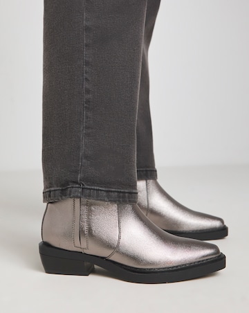 Azora Stretch Seam Western Boots Wide E Fit