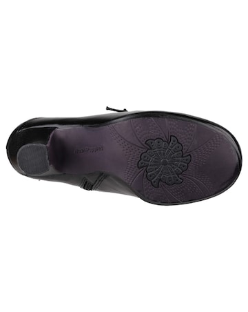 Hush Puppies Vivianna Heeled Boot