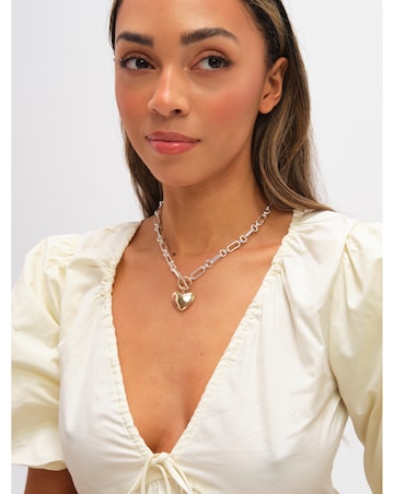 Mood Two Tone Heart Link Necklace