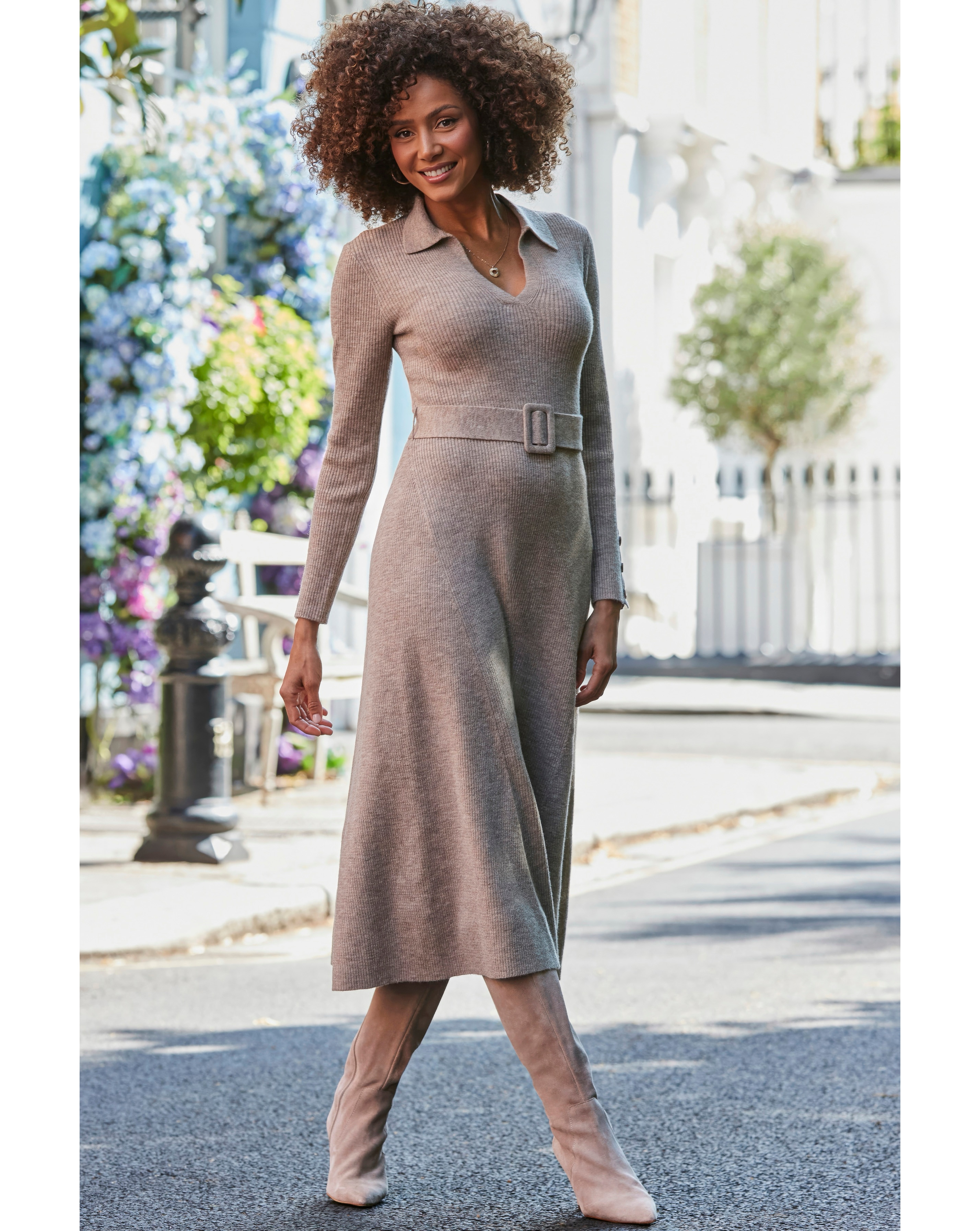 Sosandar Fluid Fit and Flare