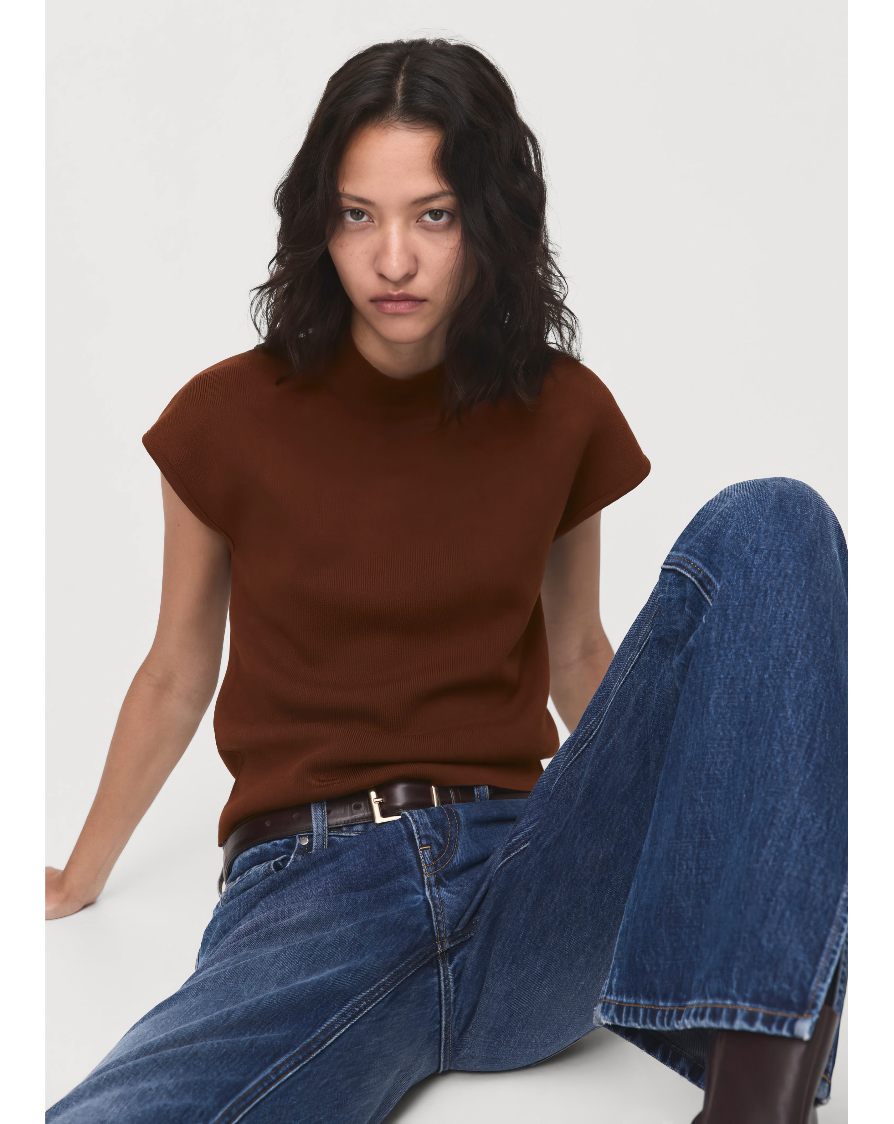 MANGO SLEEVELESS SWEATER