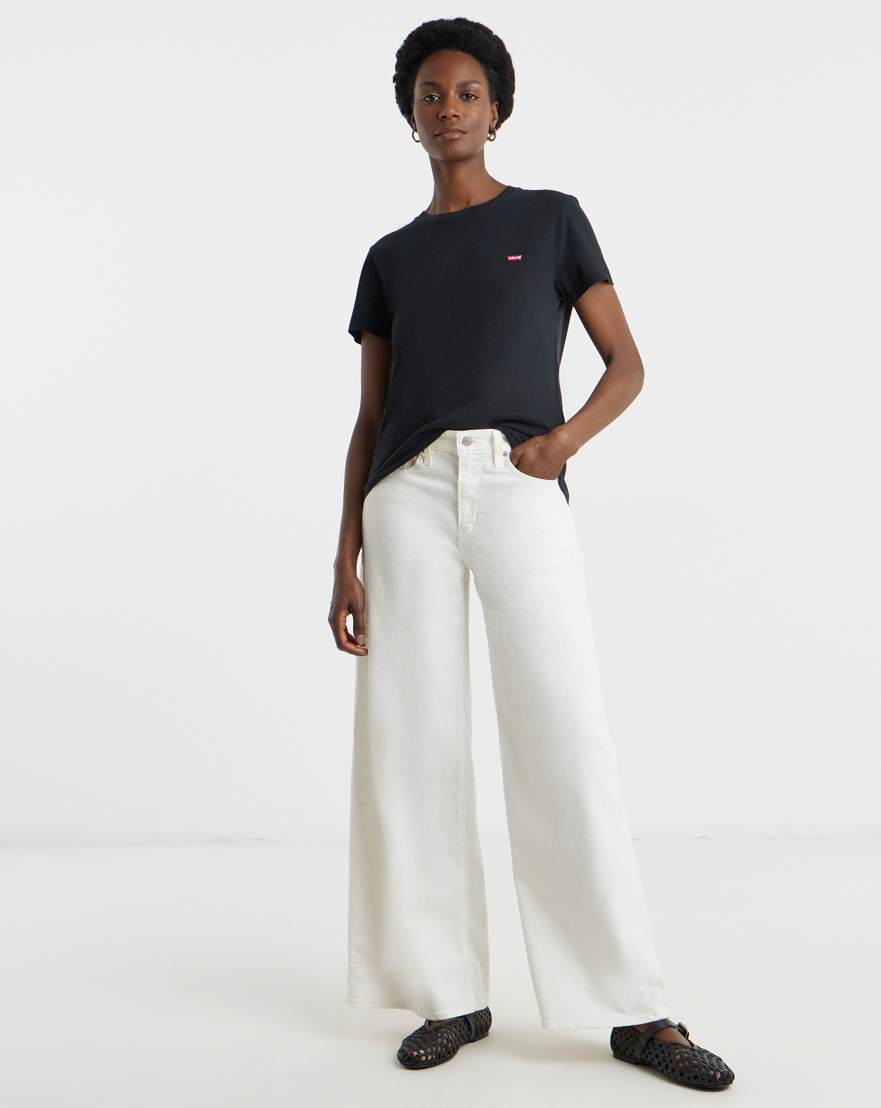 New In - Levis 728 High Rise Wide Leg Jeans