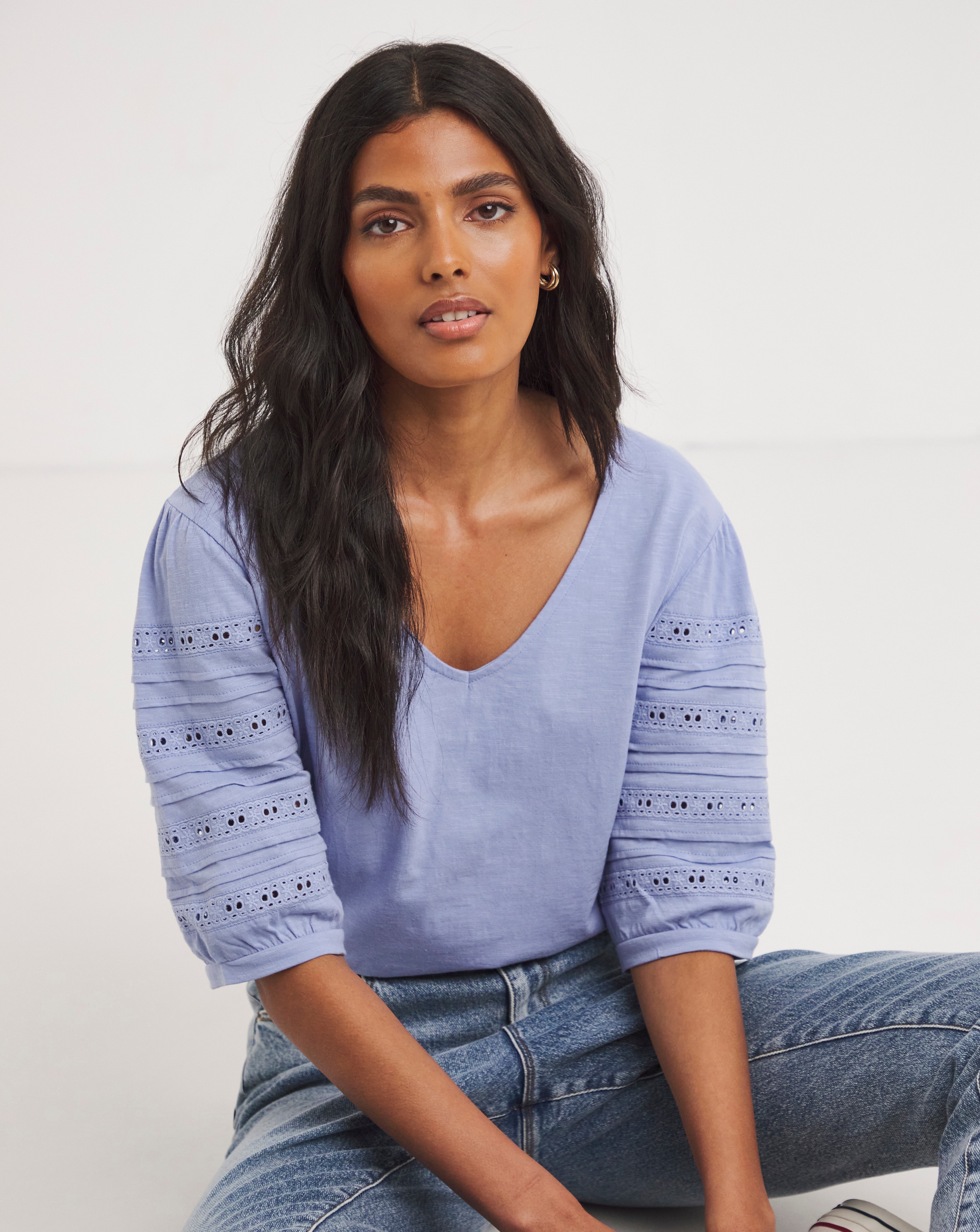 Broderie Sleeve Detail V-Neck Top