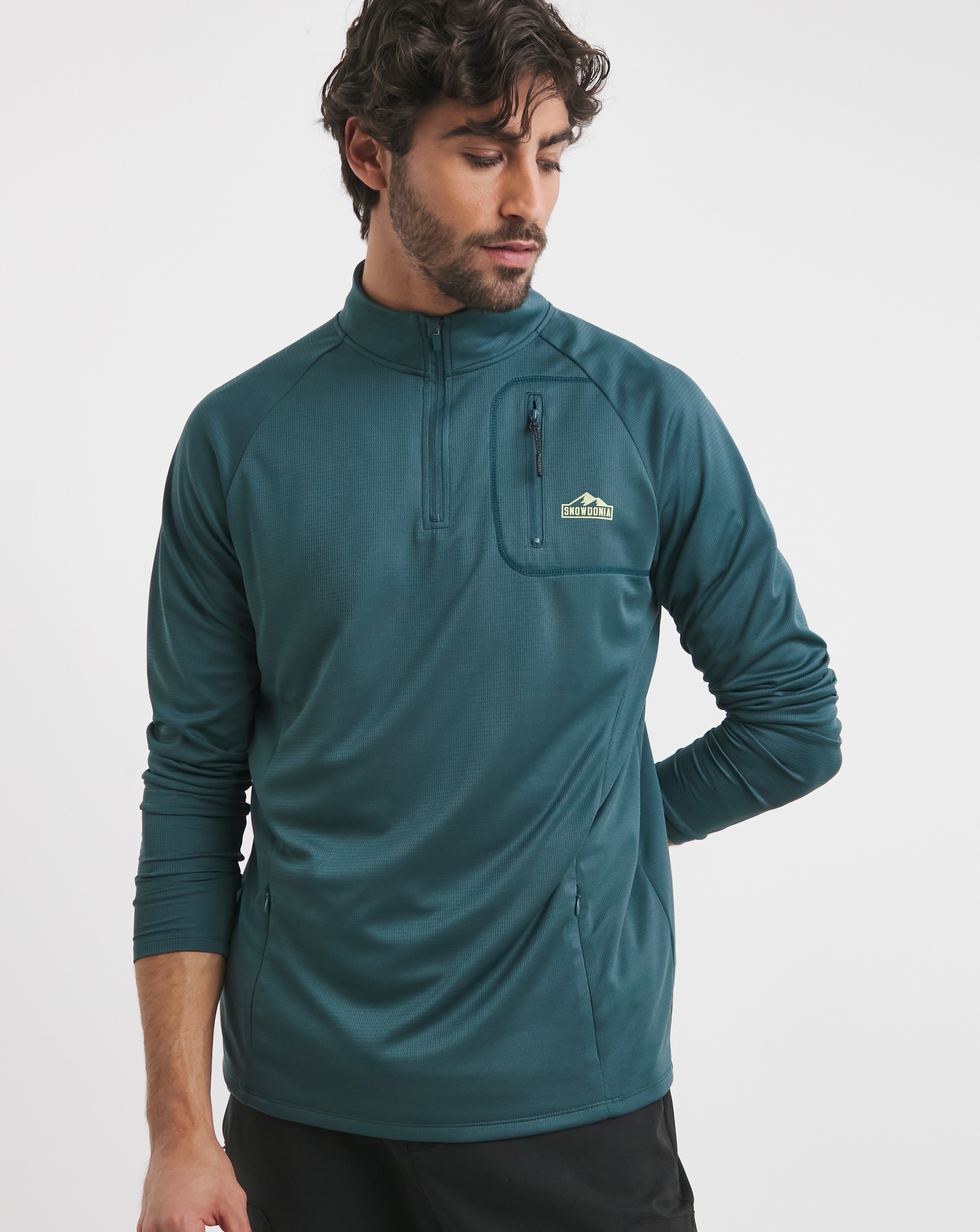 Snowdonia Light Weight 1/4 Zip Layer
