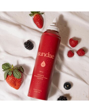 Sundae Whipped Exfoliating Shower Foam - Berry AHA