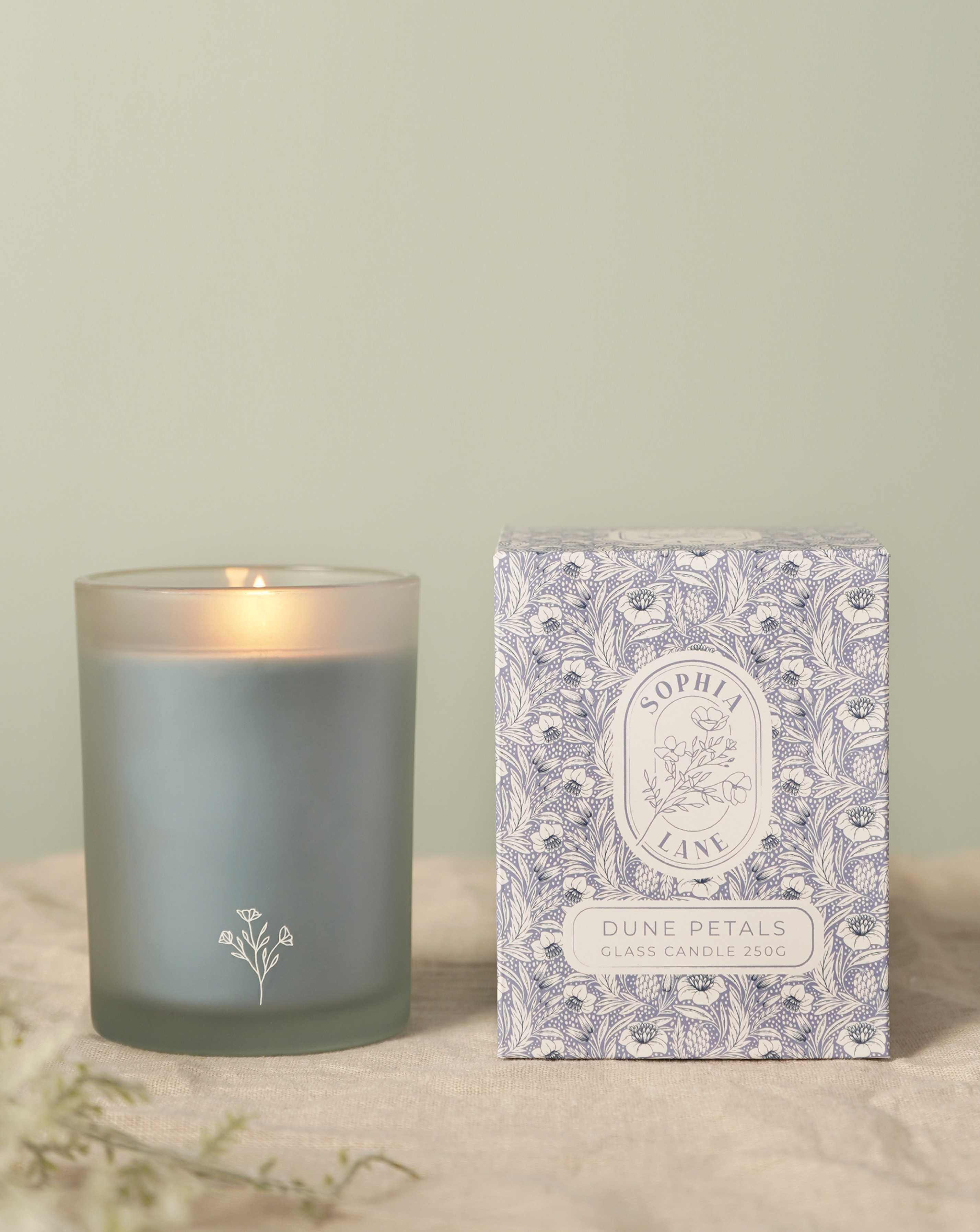 New In - Sophia Lane Dune Petals Candle