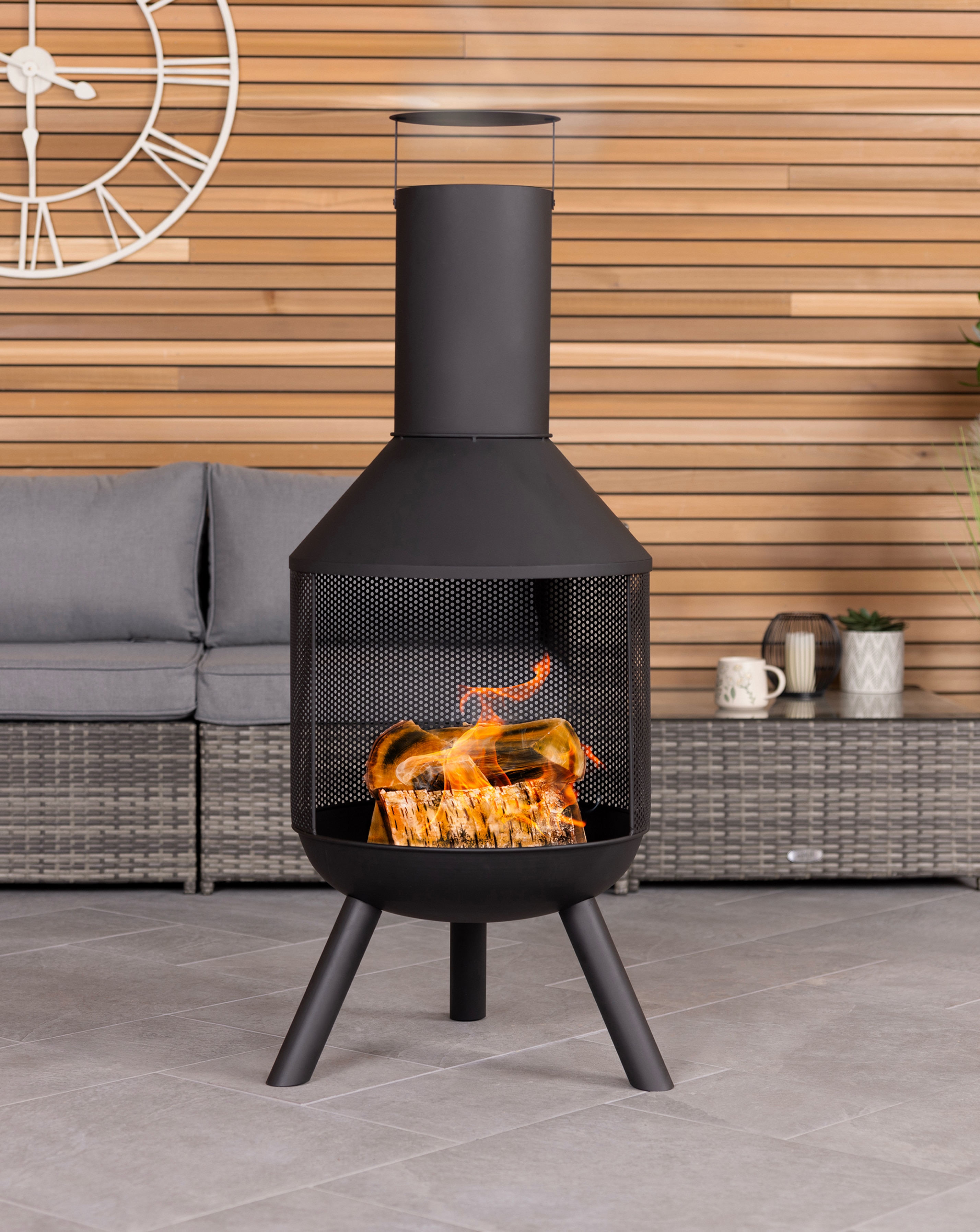 New In - Charles Bentley Round BLK Steel Chimenea