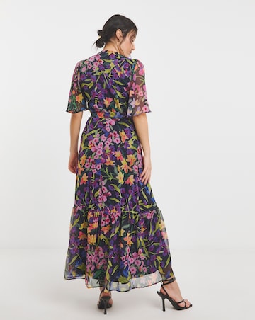 Hope & Ivy Nesta Maxi Wrap Dress